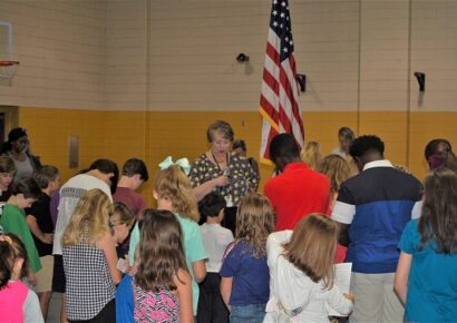Daniel Pratt Elementary Hosts Inaugural ‘See You at the Pole’ Event Before School Sept. 25