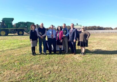Mayor Gillespie, County Commissioner John Thrailkill Present Proclamations for Farm City Week