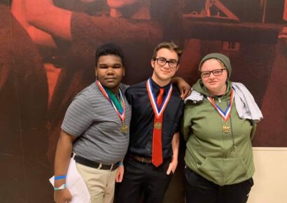 SEHS Theatre Director Proud of Students; ‘The Best Christmas Pageant Ever’ coming Dec. 13-15 at School with $5 Tickets