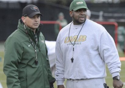 Former UAB Defensive Coordinator and Current Prattville Resident Duwan Walker Helping Students On and Off the Football Field