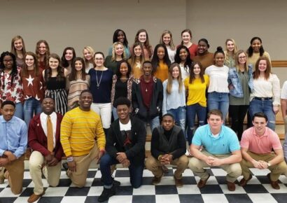 SEHS Varsity Cheerleaders in Orlando; Will Compete for National Title Saturday Morning