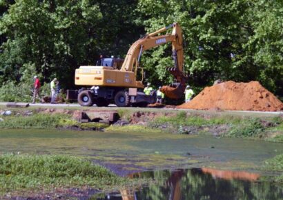 Pratt Park Pond To Get Facelift after Algae Issue Resolved