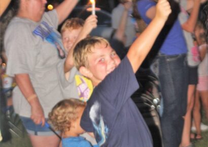 Prattville Community Comes Together To Remember Shannon Paulk at Candlelight Vigil