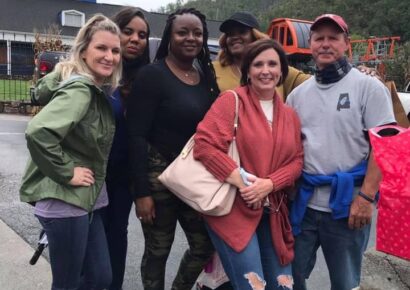 A Chance Meeting in Gatlinburg Between an Autauga County Deputy, Five Widows of Fallen Officers Leads to Friendship, Understanding