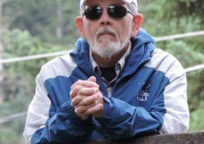 Column by Don Graves: A Silent Moment in a Christmas War Zone