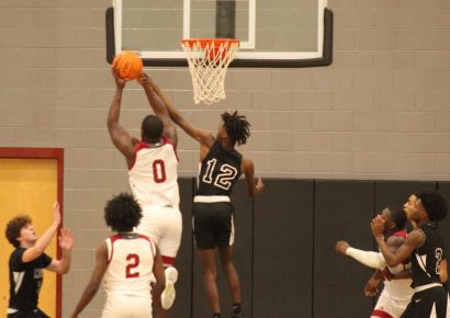 Stanhope Elmore High Boys’ Basketball Defeats Prattville in Regular Season Finale