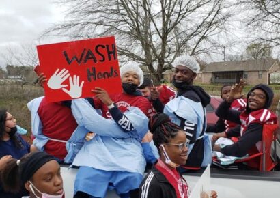 SEHS Homecoming Parade Rolled Today; A Bit Chilly But it Didn’t Stop the Pond Splash