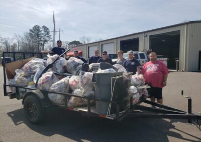 Volunteers, Officials Helping to Keep Elmore County Beautiful; Other Events Planned