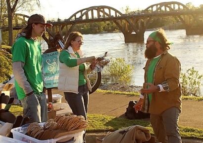 PHOTOS: Community Market Wetumpka Draws Large Crowd to Downtown Area