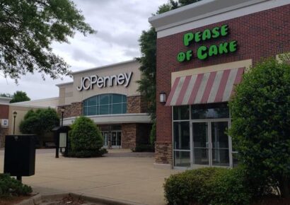 While Not Devoid of Life, a Walk through High Point Town Center Stirs up Failed Dreams and Feral Cats