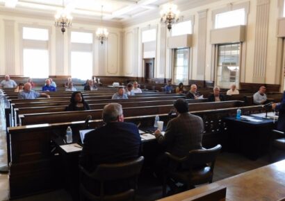 County Commission Hosts Meeting with Municipal Leaders