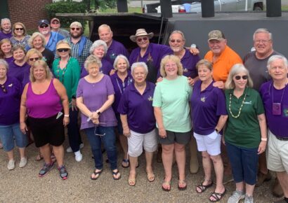 Millbrook Revelers say ‘Thank You’ to City Employees for All they Do Throughout the Year