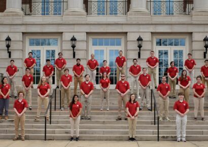 Madison Chambliss on Alabama Astrobotics Team; Brings Home 7th NASA Joe Kosmo Award