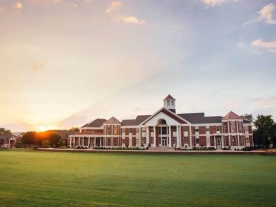 Blake Moates of Clanton Named to Lee University Spring 2021 Dean’s List