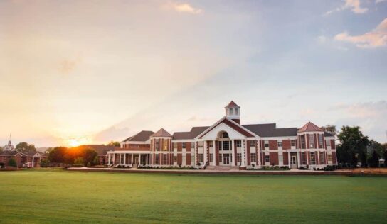 Blake Moates of Clanton Named to Lee University Spring 2021 Dean’s List