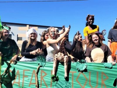 See PHOTOS! SEHS Homecoming Parade Rolls down Main; Mustangs Play Eufaula Friday Night