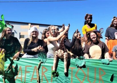 See PHOTOS! SEHS Homecoming Parade Rolls down Main; Mustangs Play Eufaula Friday Night