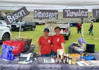 Crowd Comes to Downtown Wetumpka Saturday for Inaugural Fall Farmers Market