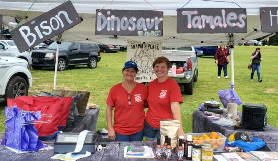 Crowd Comes to Downtown Wetumpka Saturday for Inaugural Fall Farmers Market