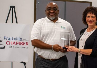 MRaine Industries of Autaugaville named Industry of the Year; Distributes Eleven86 Water