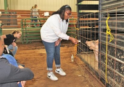 More Than 400 Students Learn about Agriculture Industry at Farm City Day