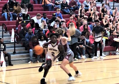 Basketball: SEHS Mustangs Beat Elmore County to Improve to 4-0