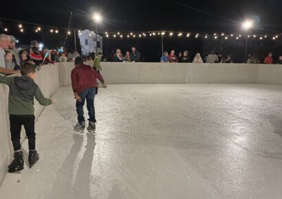 Prattville Kicks of the Christmas Season with Tree Lighting, Ice Skating and Snow! Tonight is the Parade