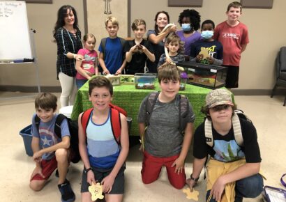 Academy Days Homeschoolers Get Hands-On with Snakes and Spiders