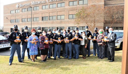 ALEA Troopers and ASTA Members Deliver Bears to Children in Montgomery Hospital