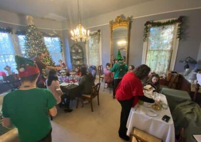 ‘Tea with the Clauses’ at Smith-Byrd House Brings Smiles, Laughter and a lot of Tea Sipping