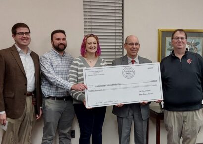 $20,000 Check From Sen. Chambliss Will Benefit Media Class, Broadcasting at Prattville High