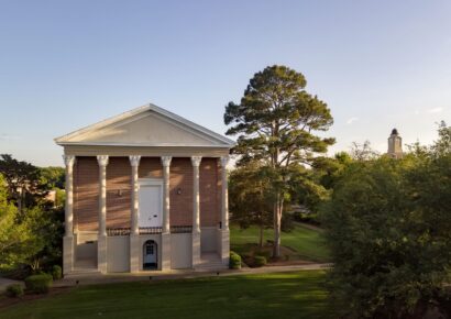 Area Students Graduate from Mississippi College