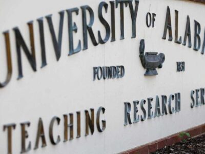Area Residents among Fall 2021 Graduates from UA
