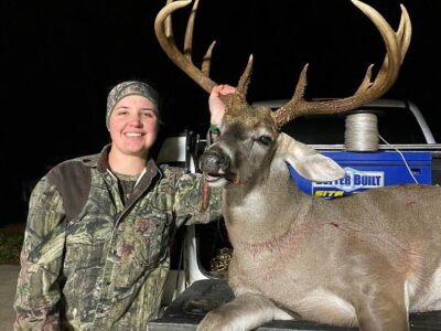 Chelsea Hunter, of Tallassee, wins 10th annual Big Buck Photo Contest