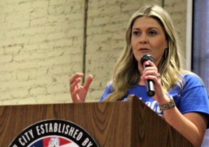 ￼Education Forum Gives Board Candidates a Shot at Sharing Vision, Qualifications