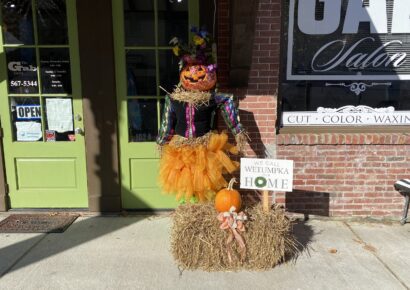 Scarecrow Row on display in Downtown Wetumpka Through Halloween