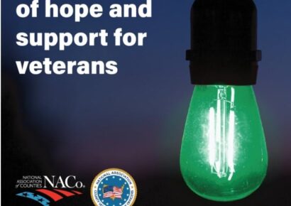 Elmore Commission Signs ‘Operation Green Light’ Resolution in Support of Veterans