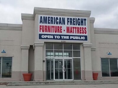 American Freight Store Hosts Grand Opening in Prattville