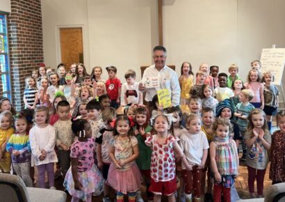 <strong>Prattville Mayor Takes part in Read Across America</strong>