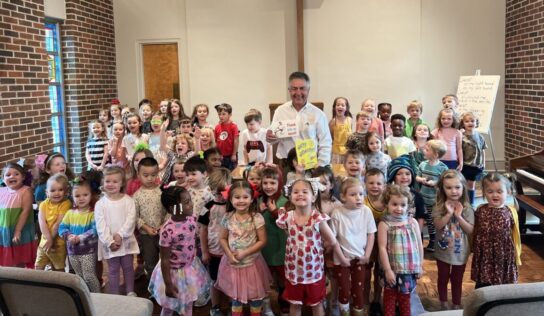 <strong>Prattville Mayor Takes part in Read Across America</strong>