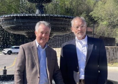 Prattville Honors Tom and Linda Miller at Fountain Dedication
