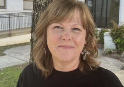 Carolee Lindsey receives coveted National Endowment for the Humanities fellowship