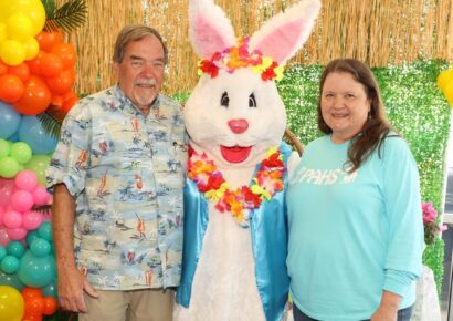 Easter Bunny Welcomed to Prattville by Cloud 9 Aviation; Benefits PAHS