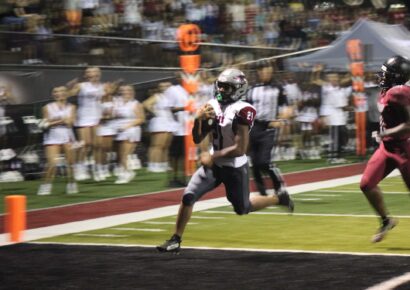 Big Plays Propel Mustangs in Season Opening Win at Shades Valley 42-13