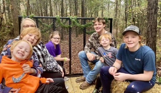 Christmas at Millbrook’s Alabama Nature Center Delights Kids of all ages
