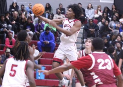 SEHS Boys Overcome Deficit to Beat Prattville;  Lady Lions Look Ready for Another Final Four Run with Victory Mustangs