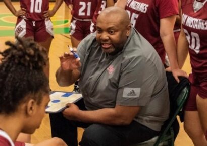 Coach Spotlight – SEHS Girls’ Basketball Coach Kelvin Stokes Wins 300th Career Game