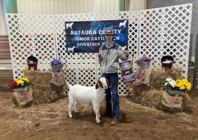 Billingsley Student Tanner Truesdale receives Future Farmers of America (FFA) Grant ‘Delivered’ by Domino’s®