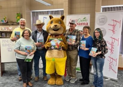Short, Alabama’s literacy squirrel celebrates 4th birthday at Pine Level Elementary