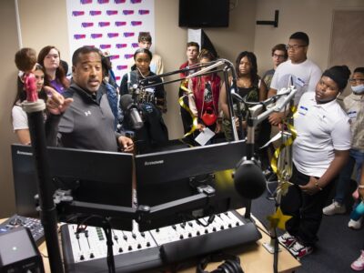 AUM’s free summer workshops offer creative outlets for high school students